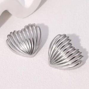 Aretes acero corazón acanalado